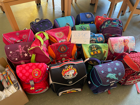 Schultaschen der Spendenaktion